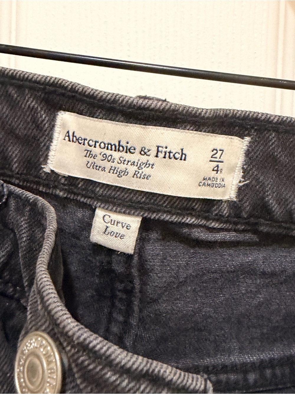 Abercrombie & Fitch Women's 90s Straight Ultra High Rise Jeans - Charcoal
